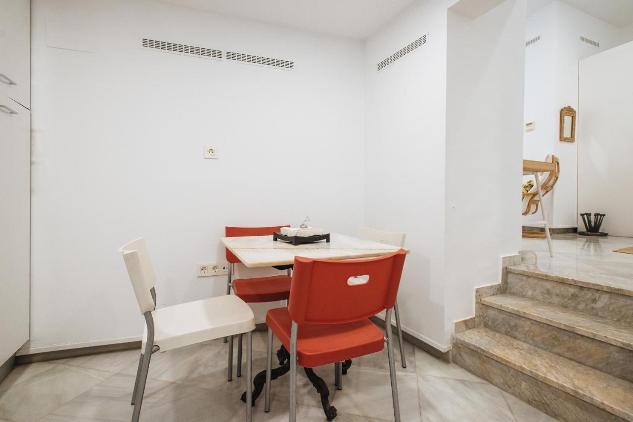 apartamento cerca de la catedral Sevilla Exterior foto